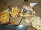 Complaint-review: DEBONAIRS CUSTOMERS CARE - No meat in my pizza